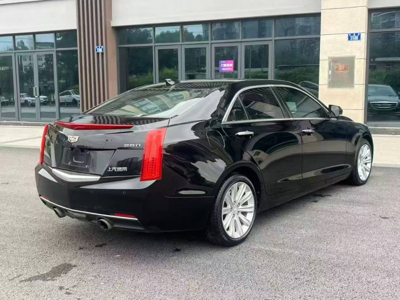 重庆17年凯迪拉克ATS3