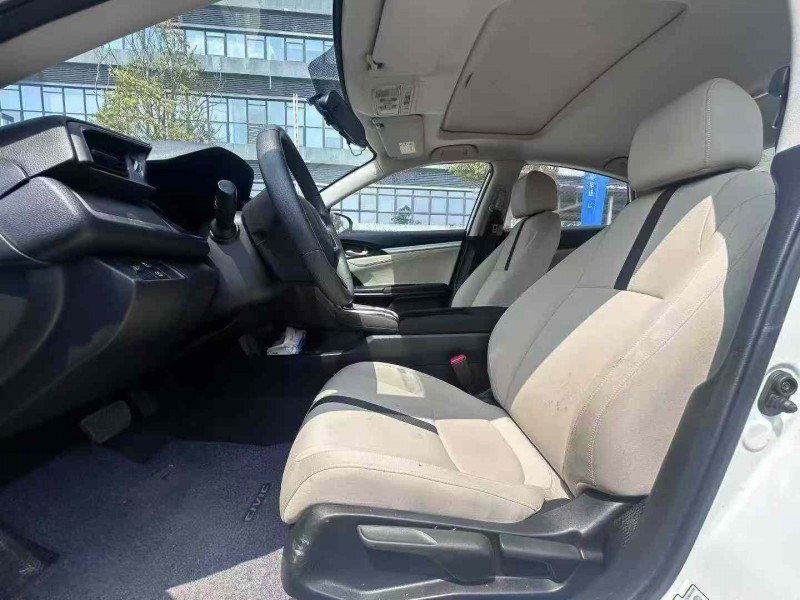 东莞17年本田思域4