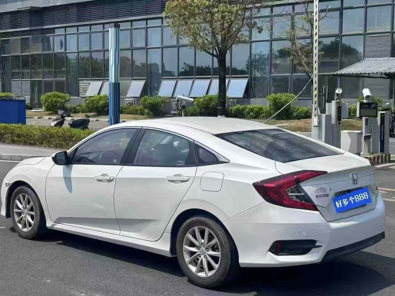 东莞17年本田思域7