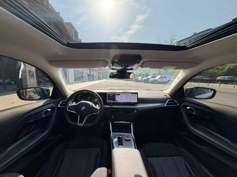 重庆25年宝马2系7