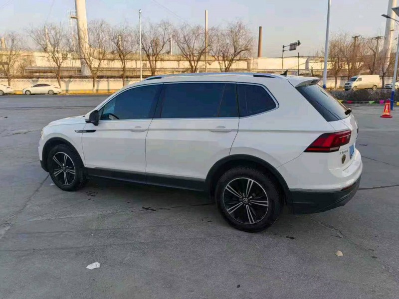 保定21年大众途观3