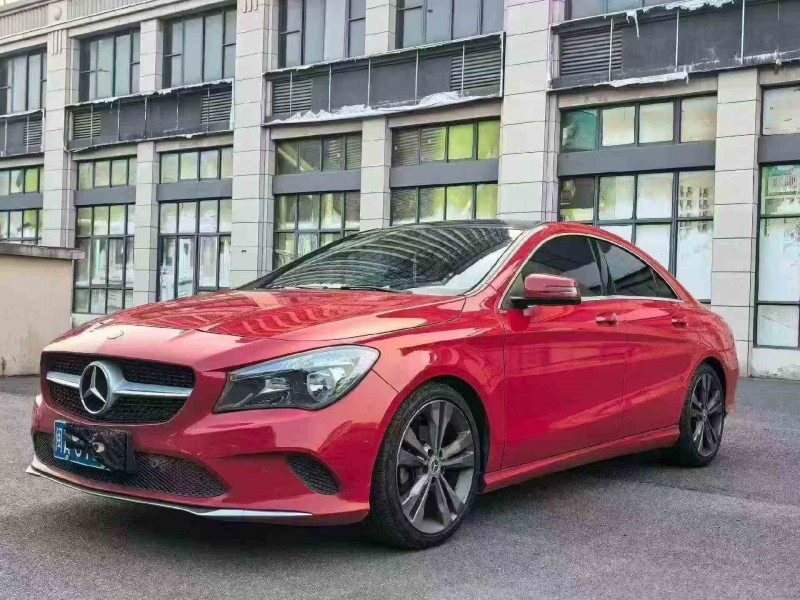 泉州19年奔驰CLA3