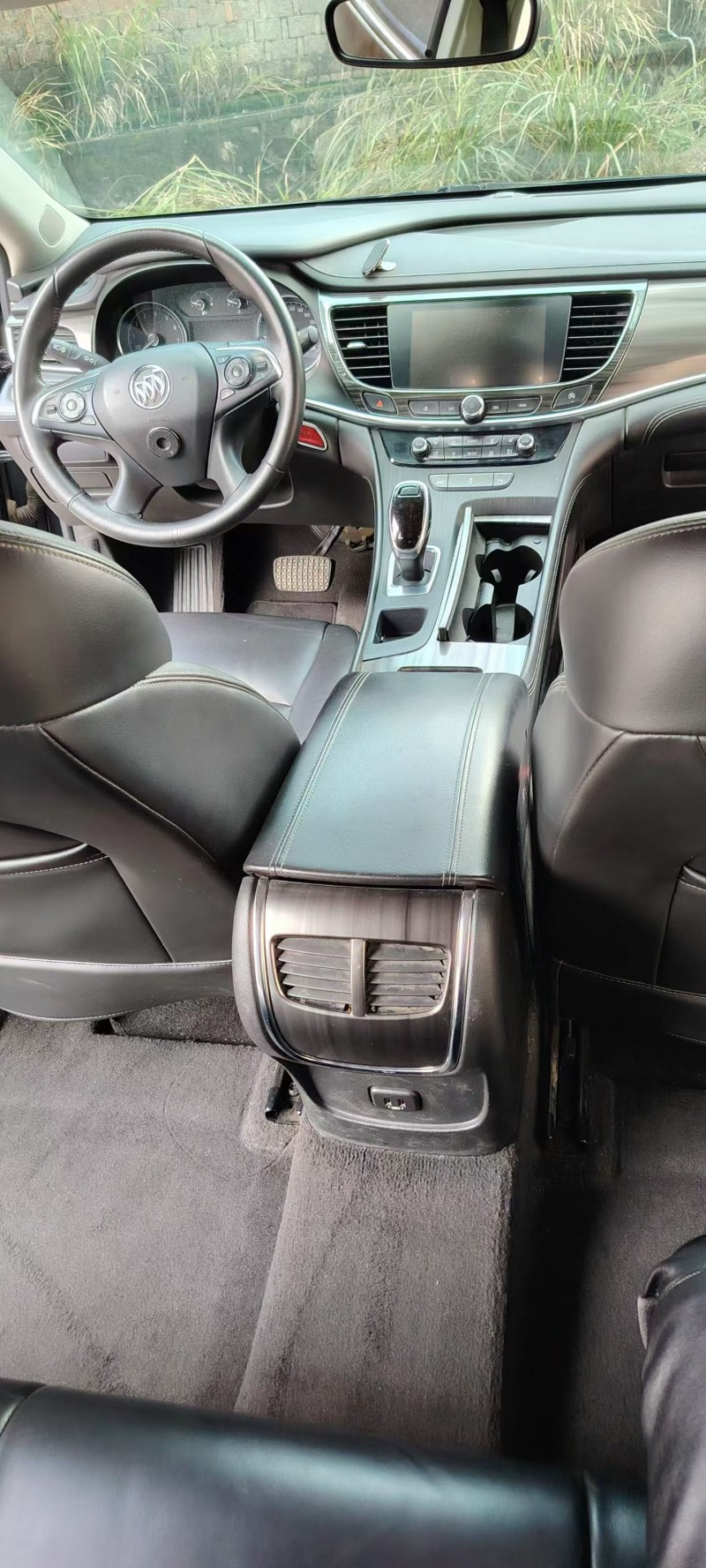 宜春18年别克君越2