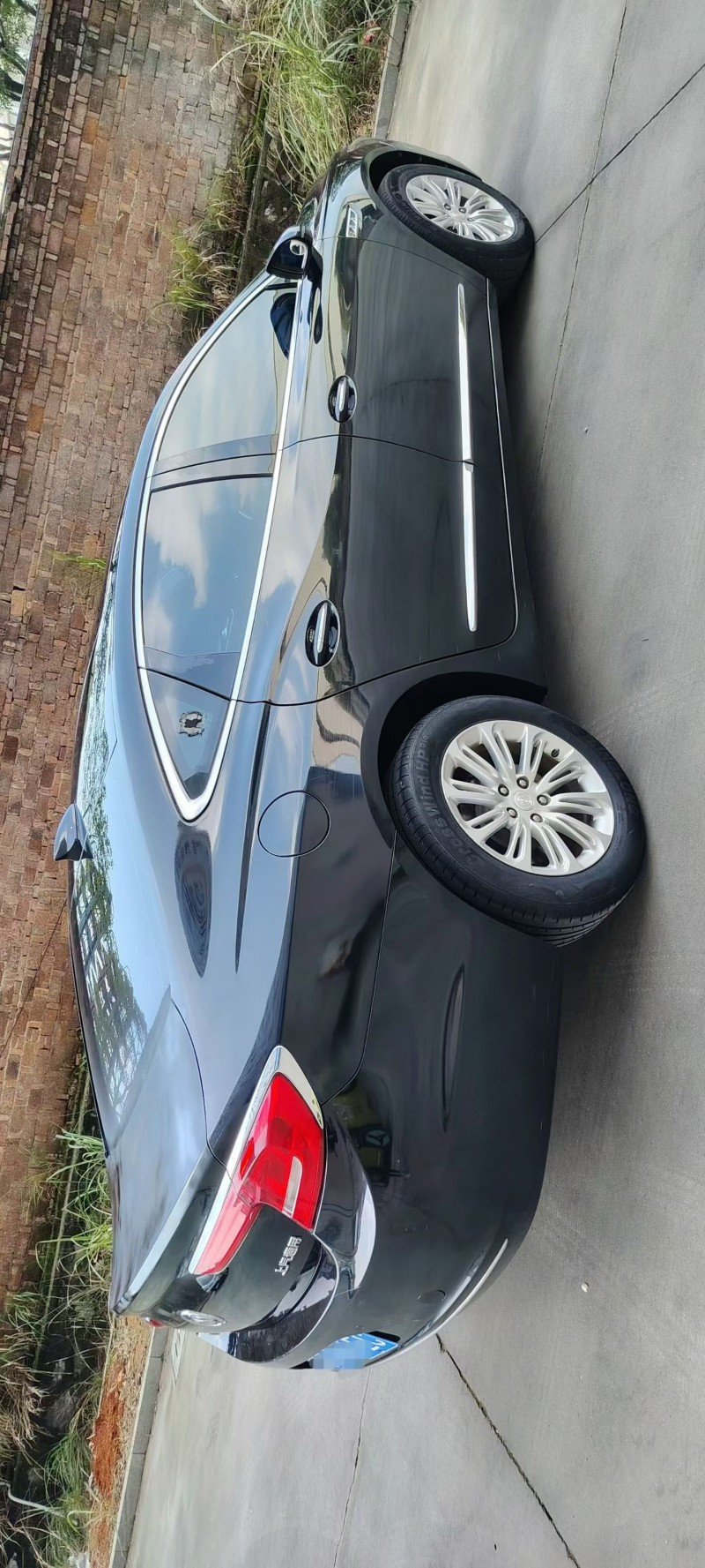 宜春18年别克君越6