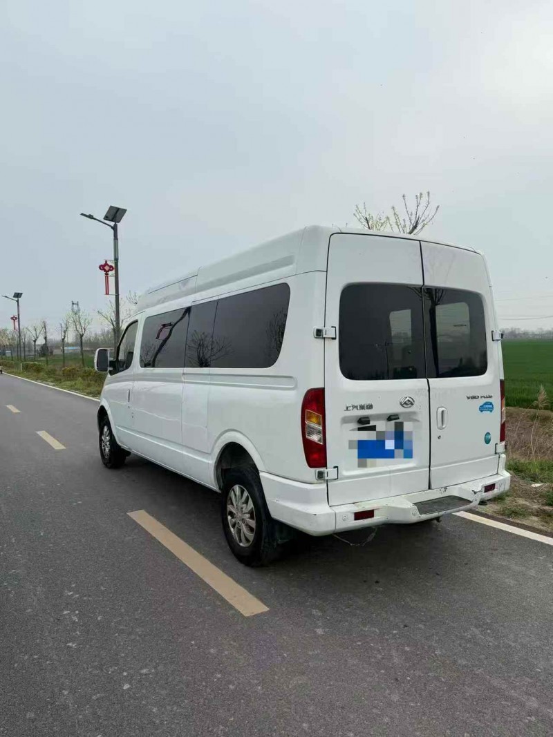 安阳22年大通V807