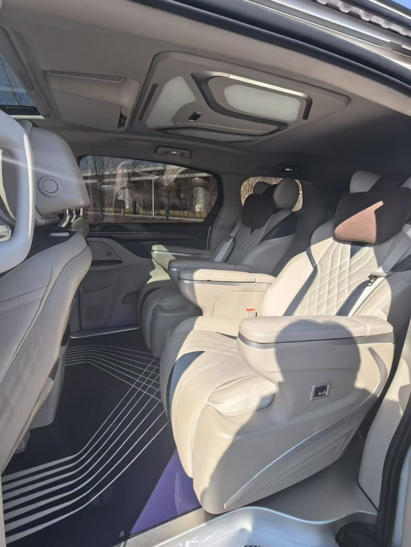 天津22年别克GL86