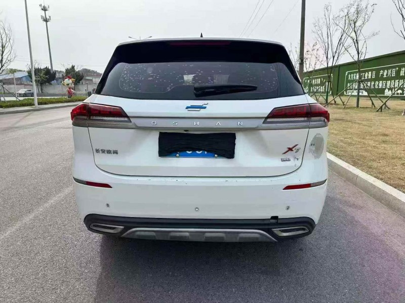 东营20年长安汽车欧尚8