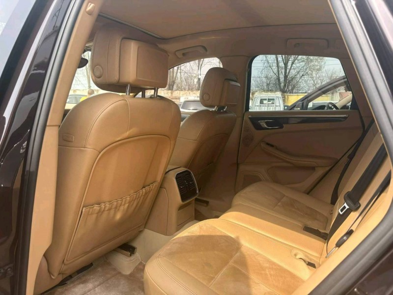 保定16年保时捷Macan6