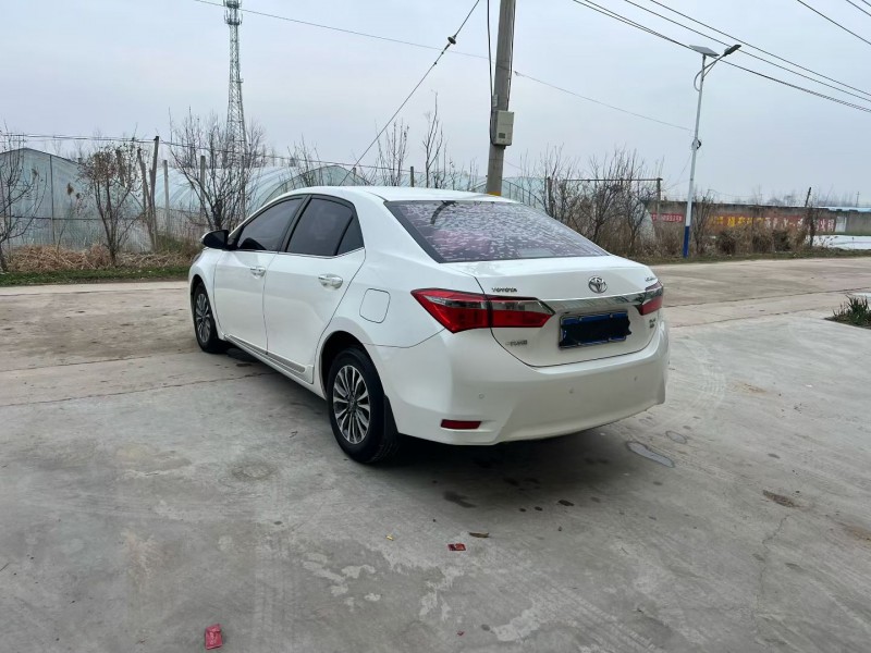 徐州17年丰田雷凌3