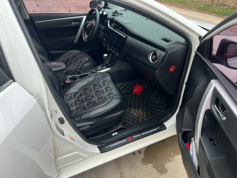 徐州17年丰田雷凌5