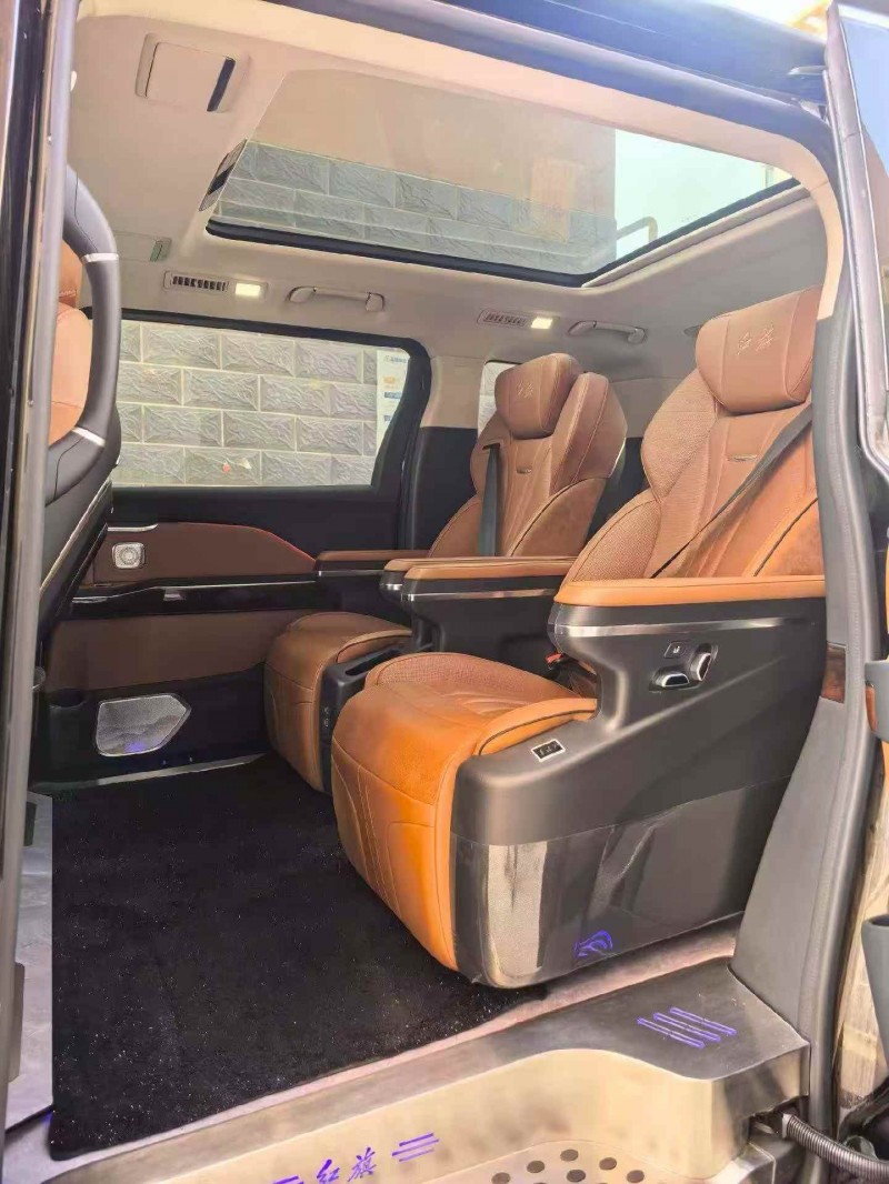 邢台22年红旗HQ95