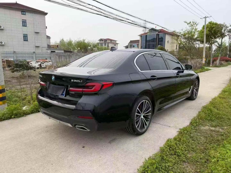 嘉兴22年宝马5系8