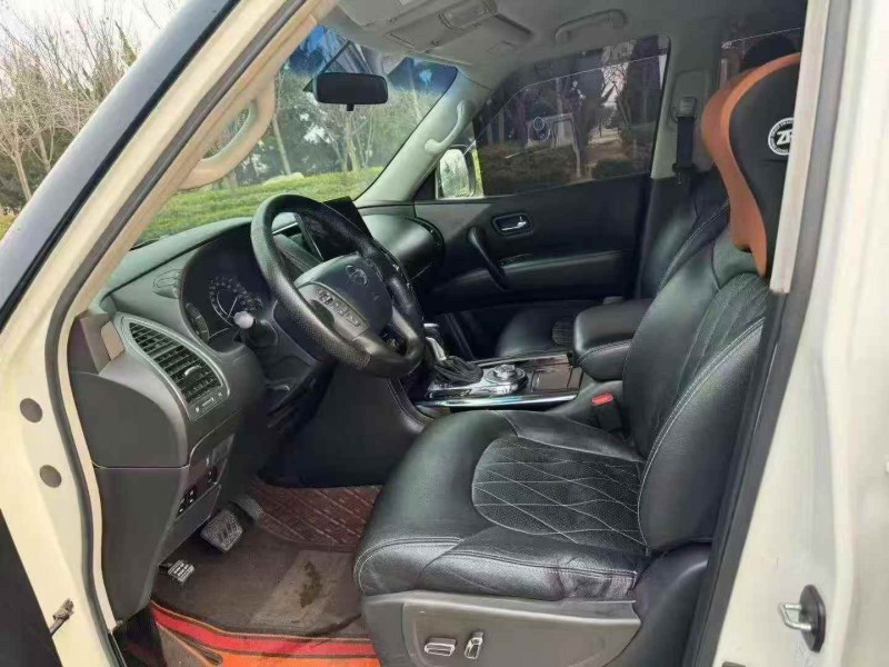 东营17年日产途乐5