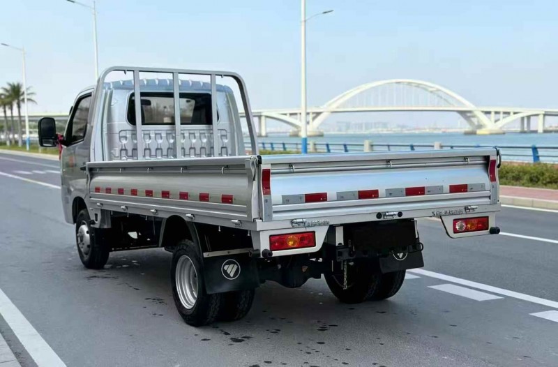 淮安25年福田祥菱7