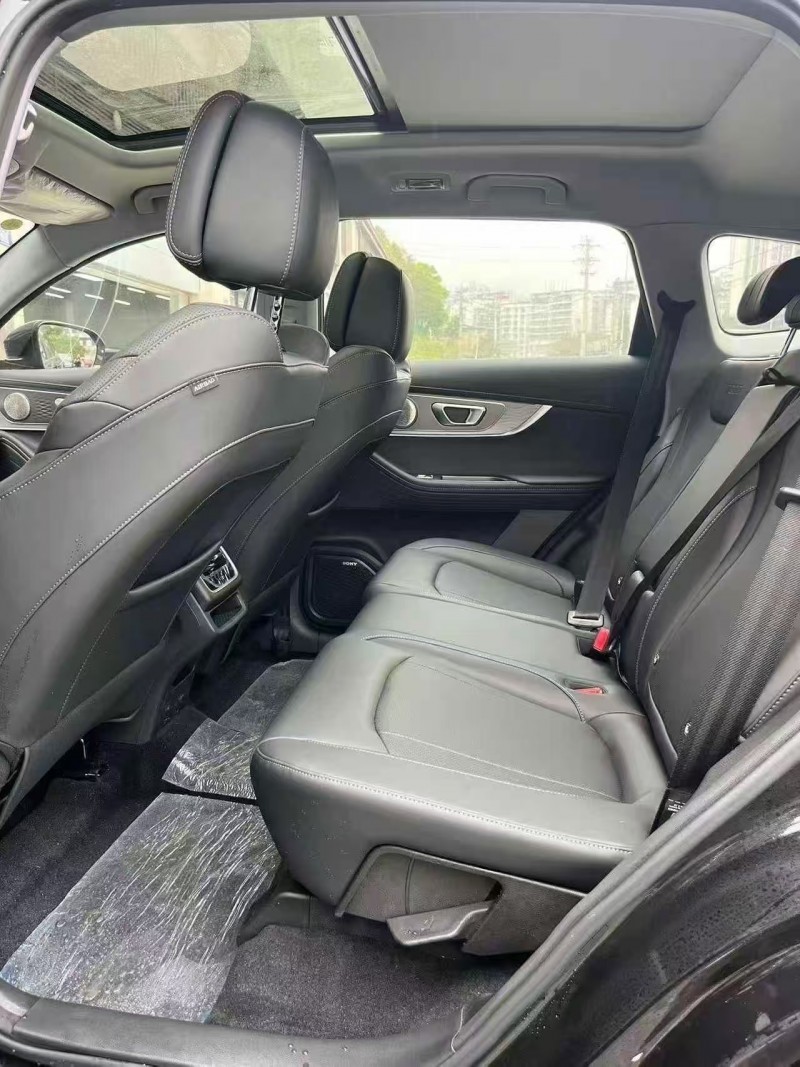 重庆25年奇瑞瑞虎5