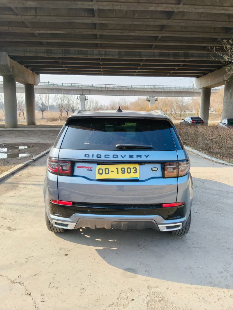 青岛22年路虎发现9