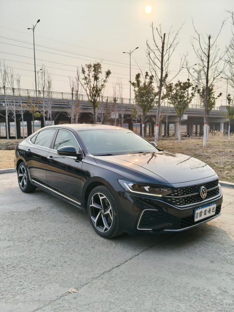 青岛22年大众帕萨特2