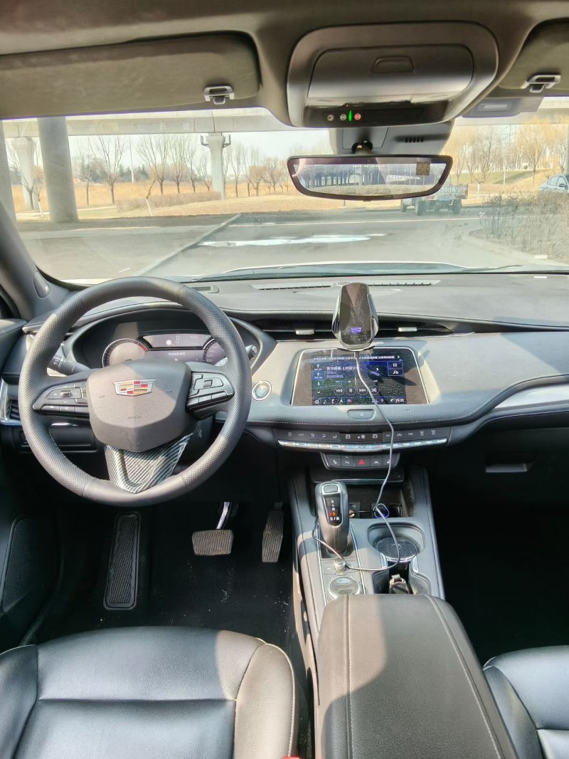 青岛20年凯迪拉克XT45