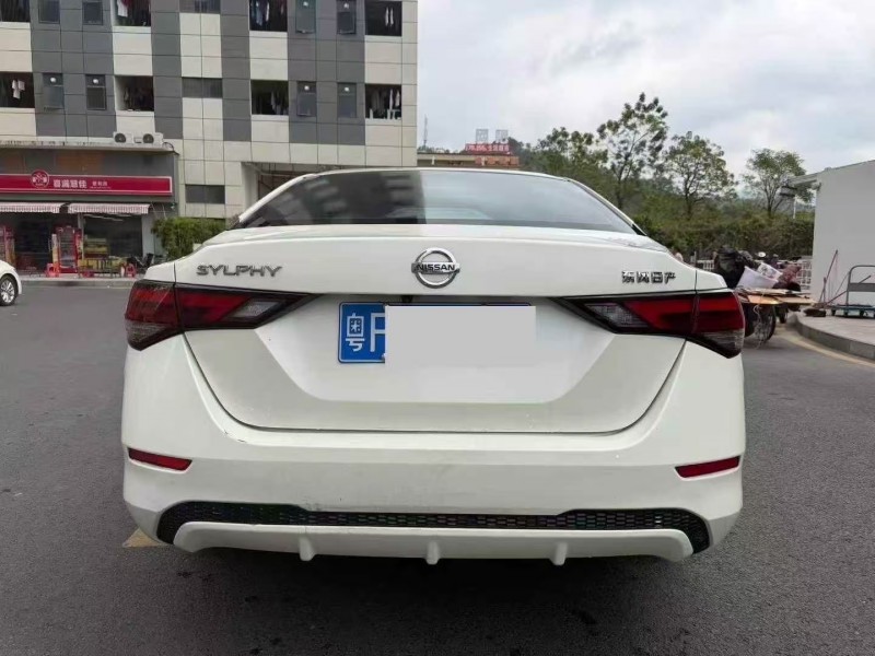 湛江22年日产轩逸9