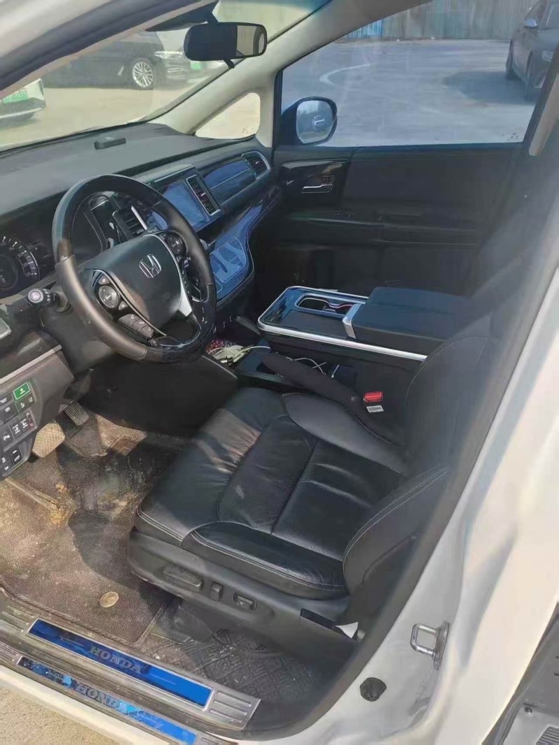 郑州21年本田艾力绅6