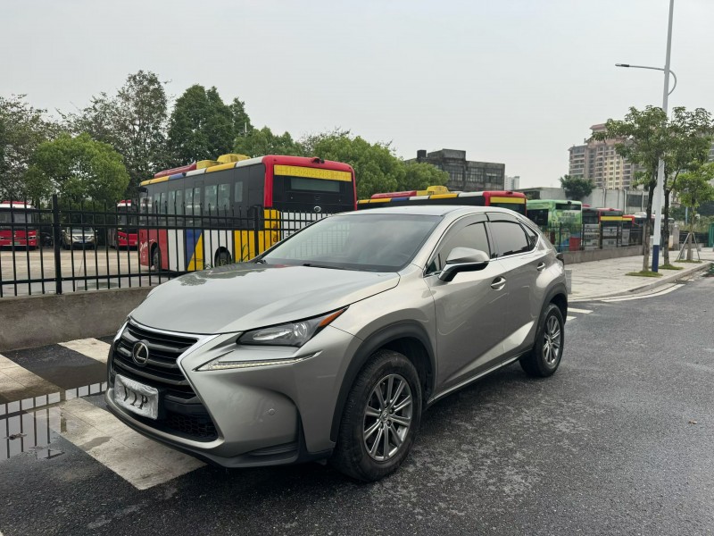 广州15年雷克萨斯NX2