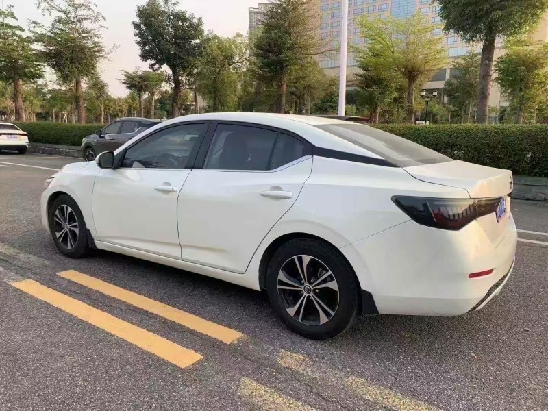 湛江20年日产轩逸7