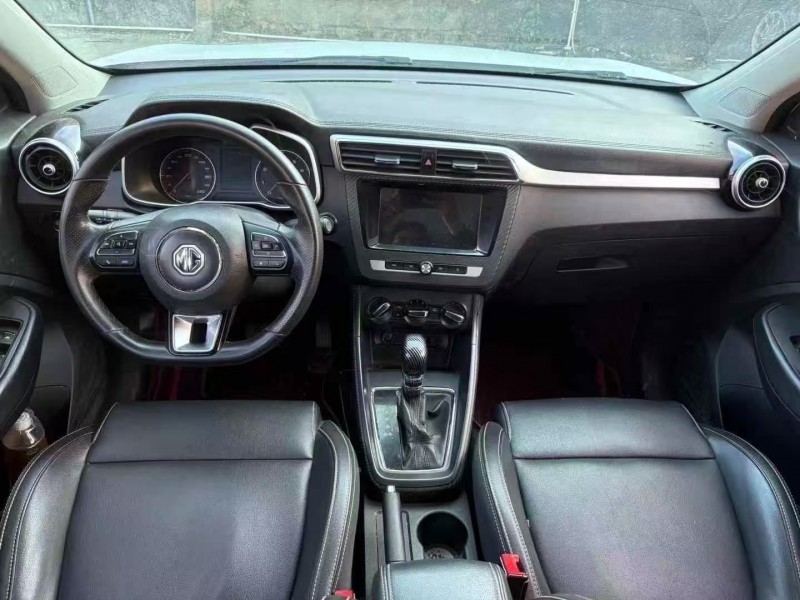 珠海18年名爵ZS6