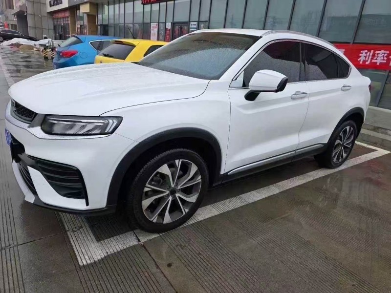 济宁22年吉利星越2