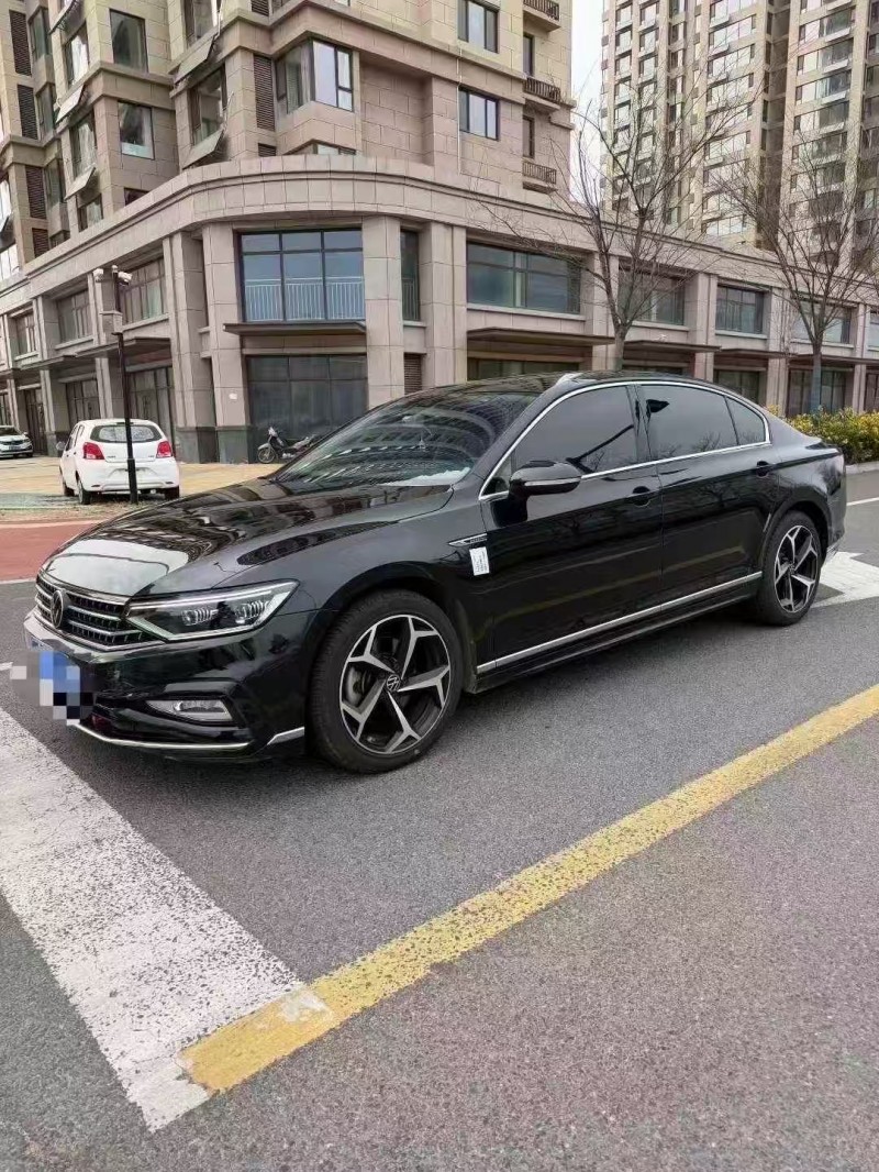 潍坊23年大众迈腾2