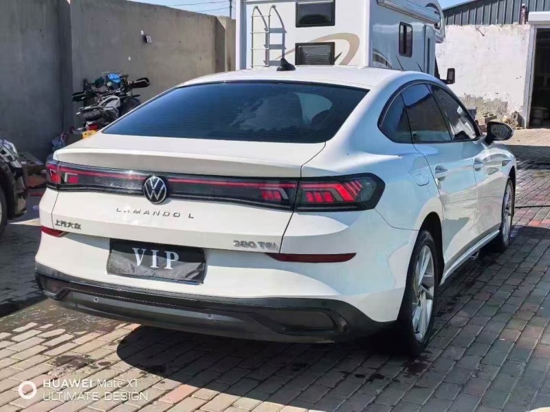 鄂尔多斯22年大众凌渡9