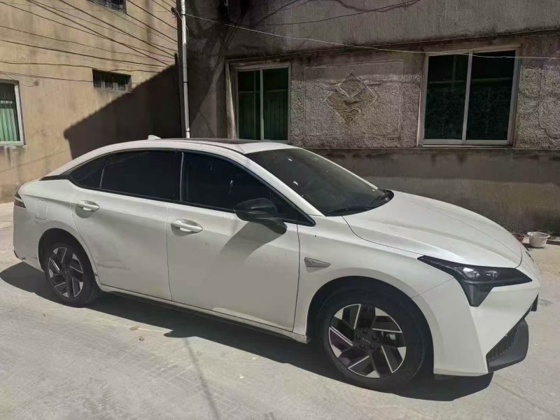 淮安25年传祺埃安S2