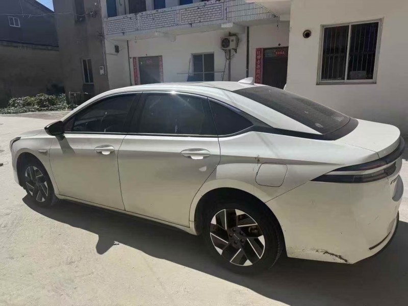 淮安25年传祺埃安S8