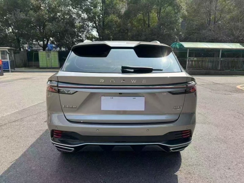 岳阳23年荣威RX59