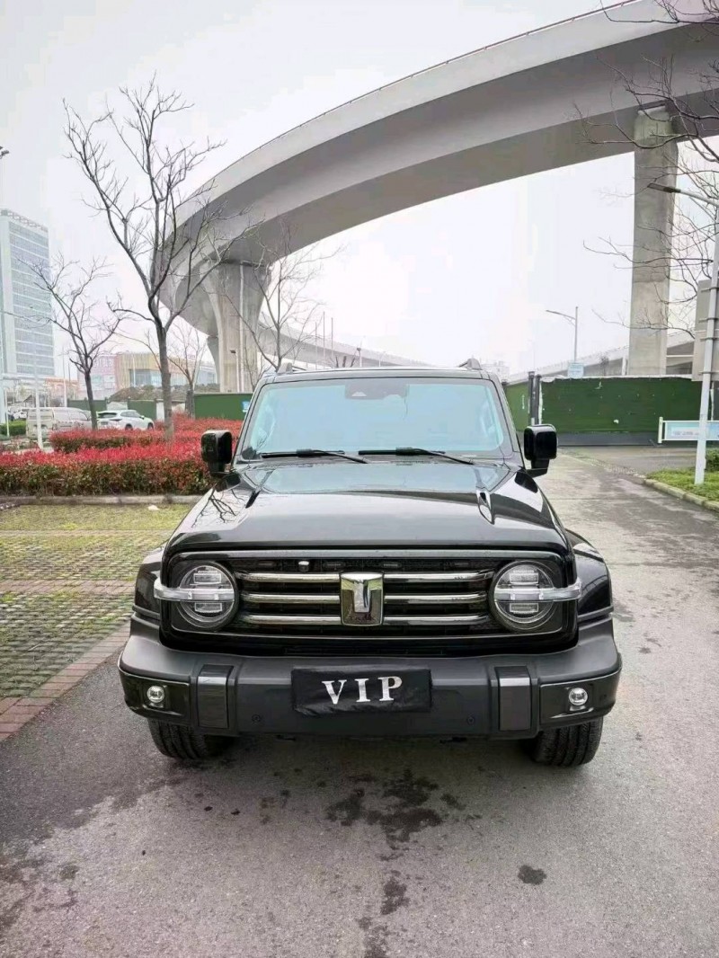 襄阳23年长城汽车坦克1