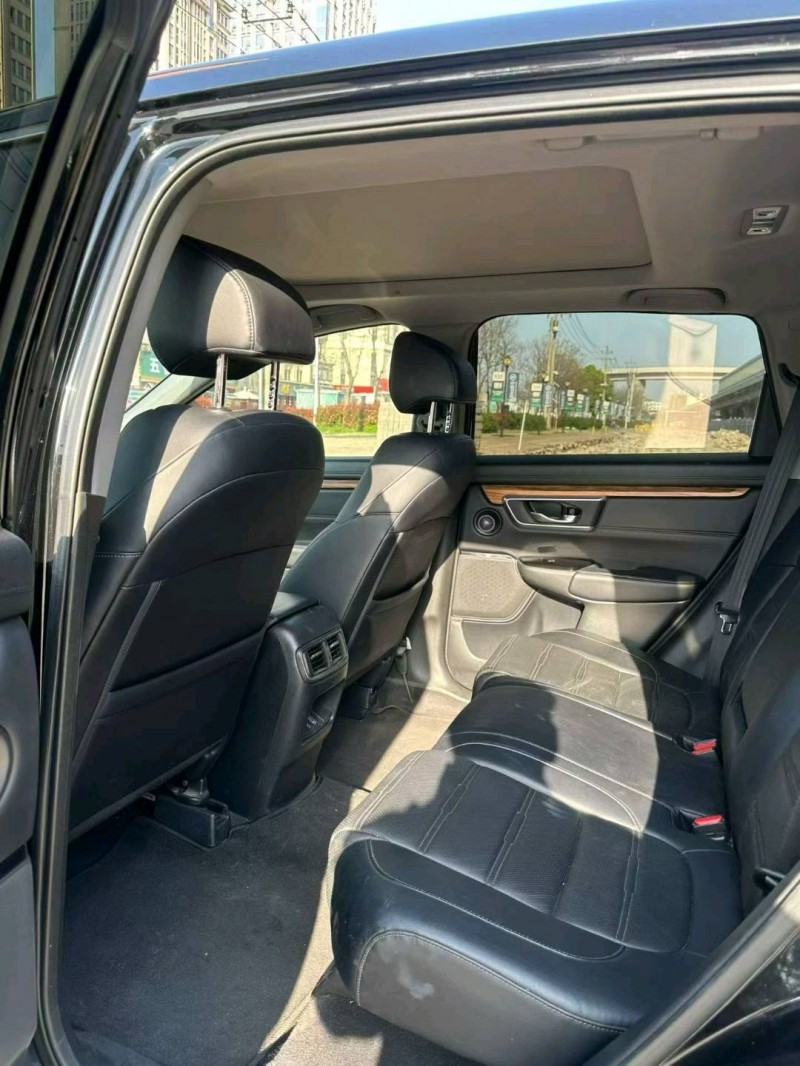 襄阳19年本田CRV4