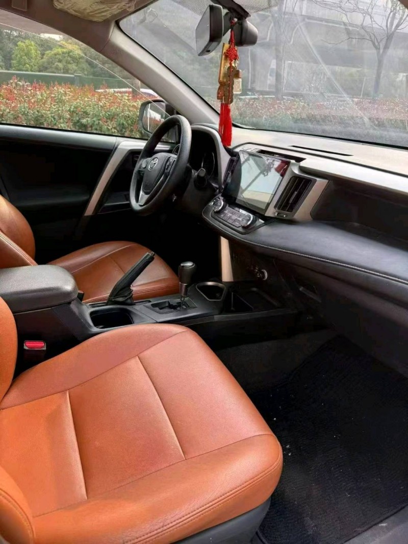 襄阳19年本田CRV4