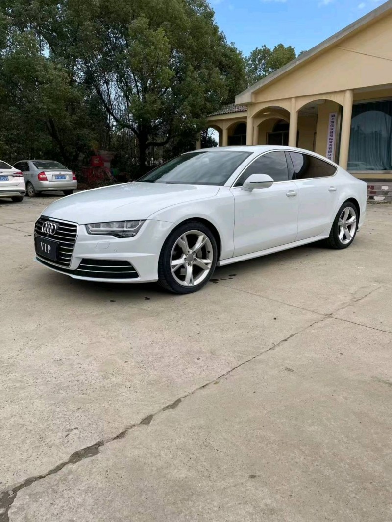 襄阳16年奥迪A7L3