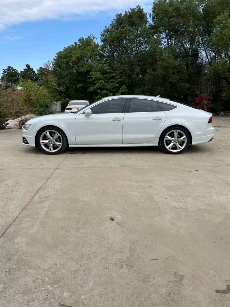 襄阳16年奥迪A7L8