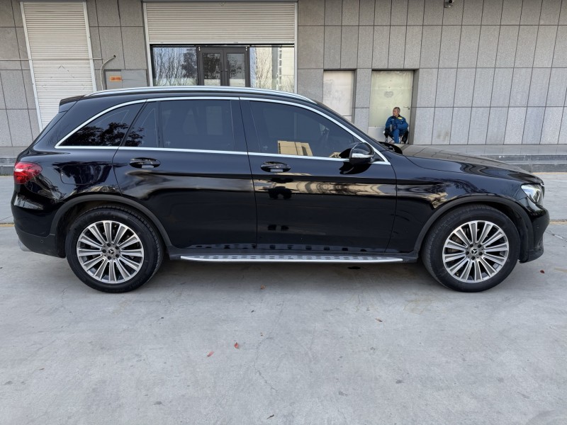 济宁17年奔驰GLC8