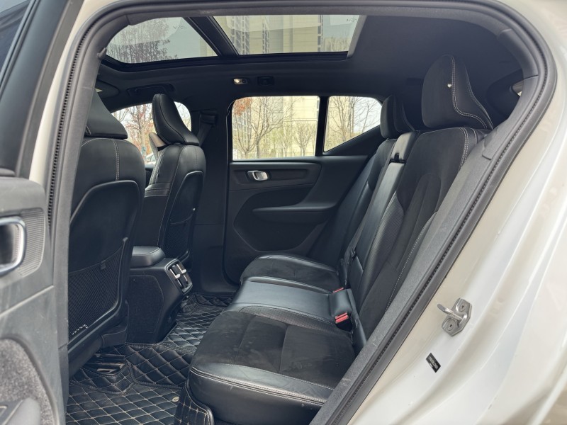 济宁20年沃尔沃XC407