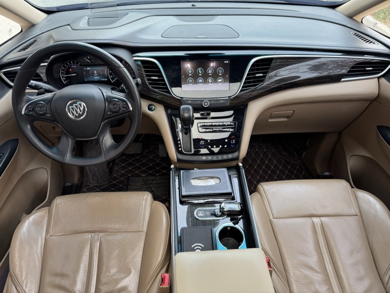 济宁19年别克GL87