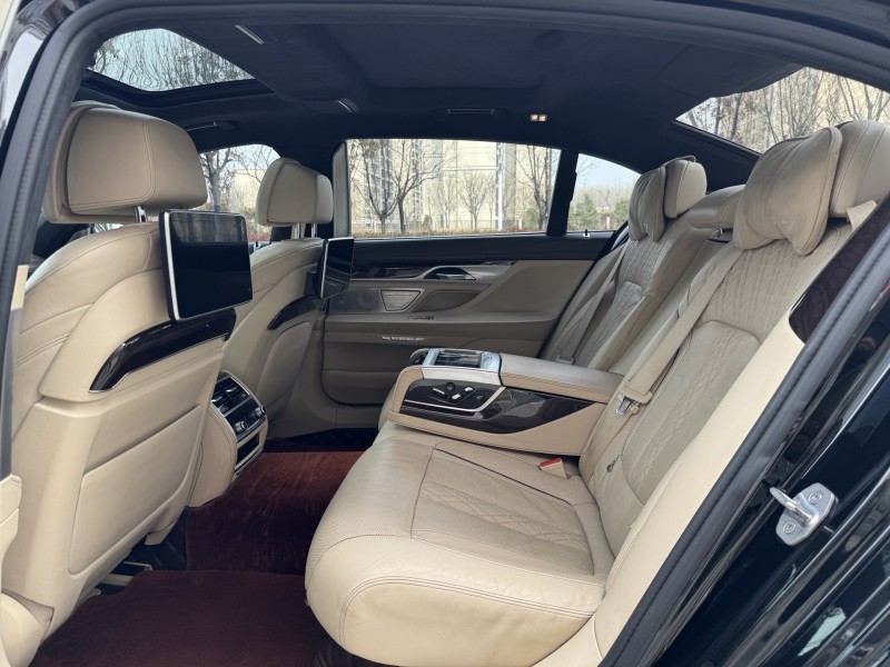 济宁15年宝马5系3