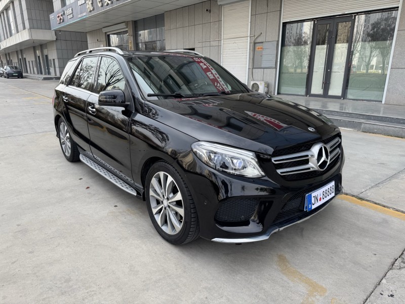 济宁17年奔驰GLE2