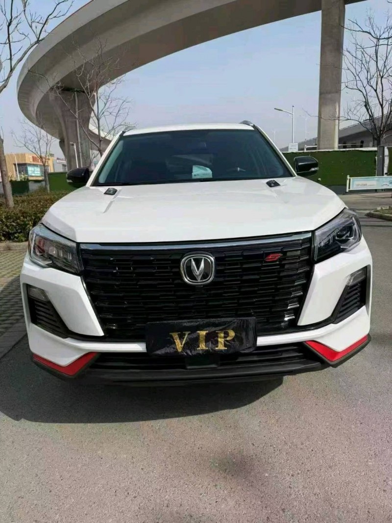 襄阳23年长安汽车CS753