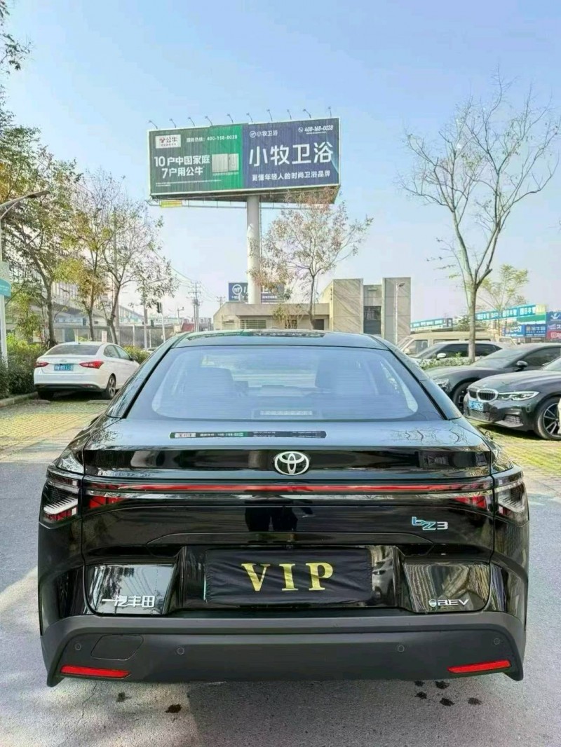 襄阳25年丰田BZ3Pro7