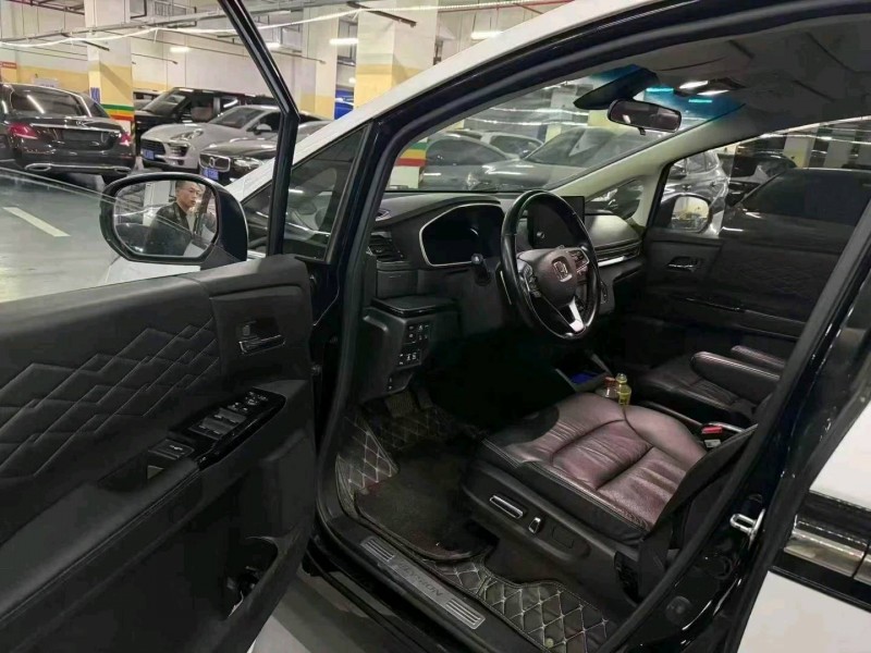 重庆22年本田艾力绅4