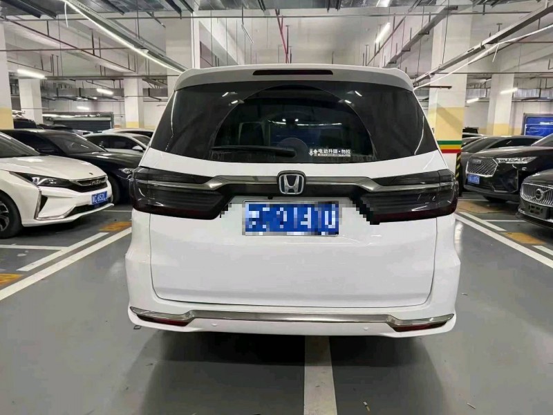 重庆22年本田艾力绅7