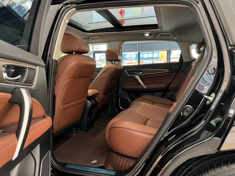 广州20年本田冠道5