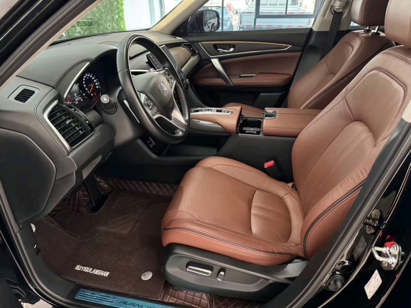 广州20年本田冠道7