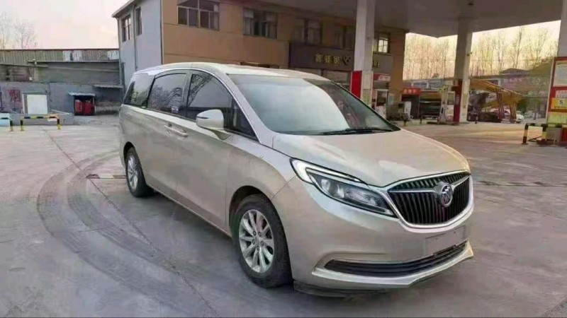 济南20年别克GL82